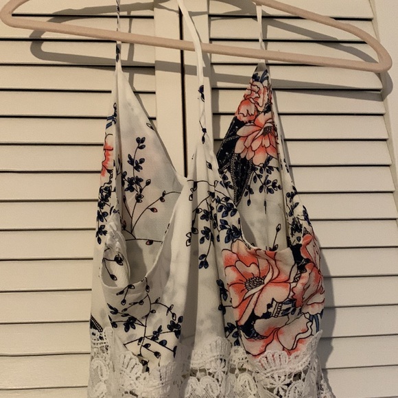 Floral Maxi Dress w/ Lace Middle - Picture 3 of 3